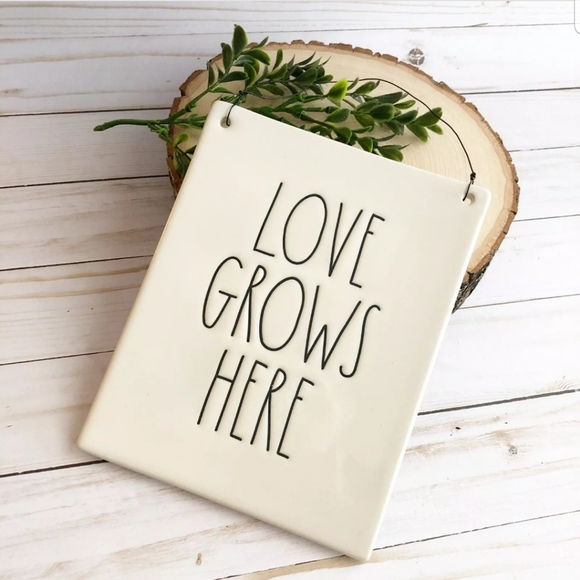 Rae Dunn Other - Rae Dunn “Love Grows Here” Wall Hanging FARMHOUSE